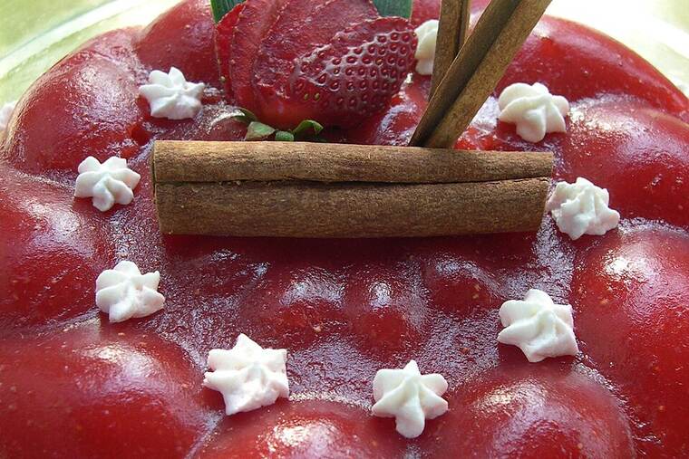 Gelatina, uno de los ingredientes de receta de ensalada de gelatina de lima
