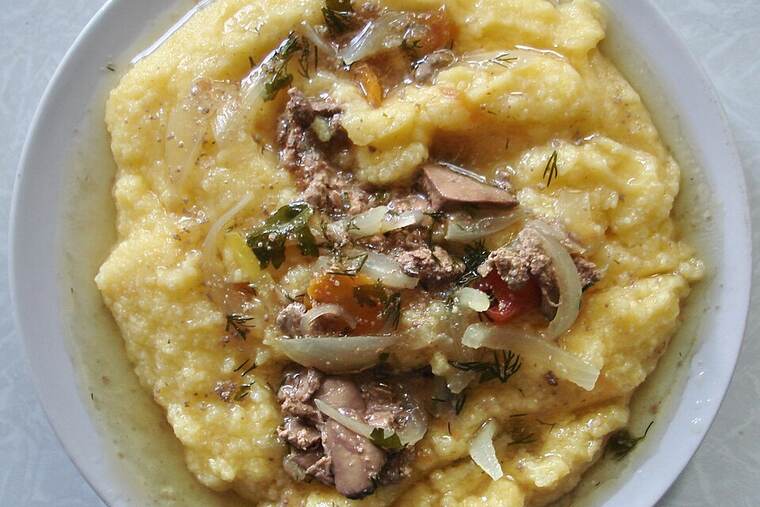 Higado de pollo crudo