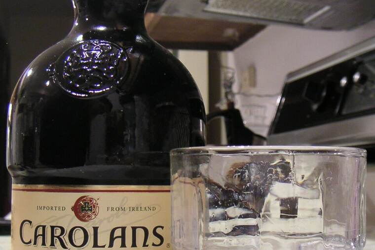 Detalle de licor de crema 15-17% vol.