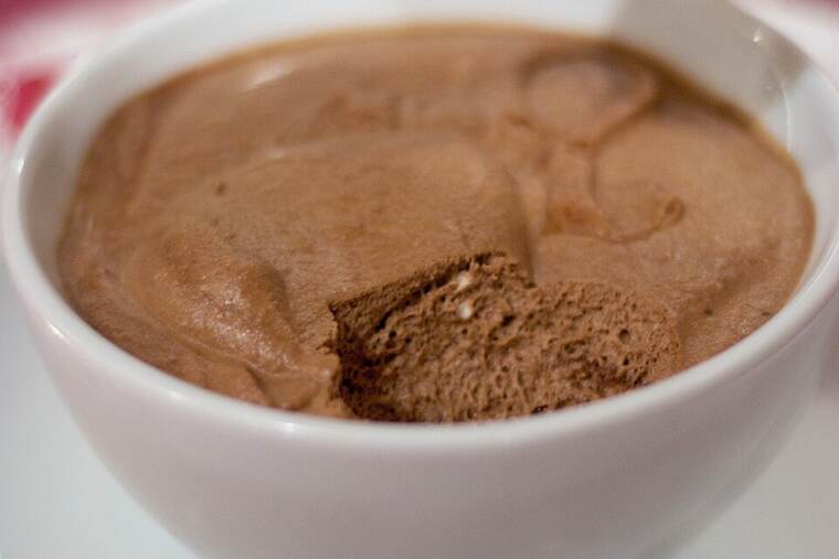 Mousse de yogur con frutas