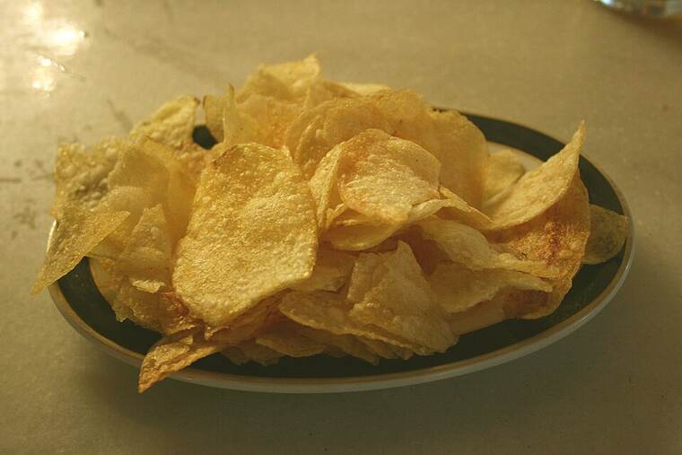 Detalle de patatas chips "lights"