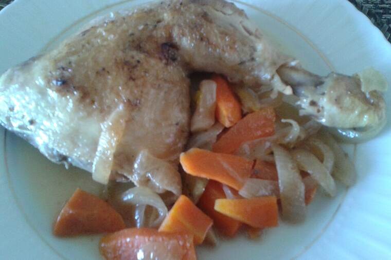 Detalle de pollo fiambre bajo en grasa