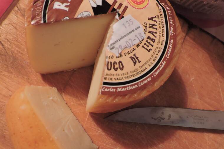 Queso ahumado de aliva