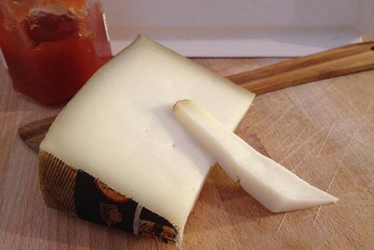 Queso curado genérico