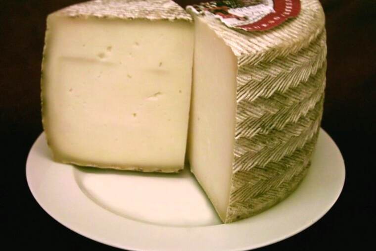 Queso de Castilla-La Mancha oveja vaca y cabra