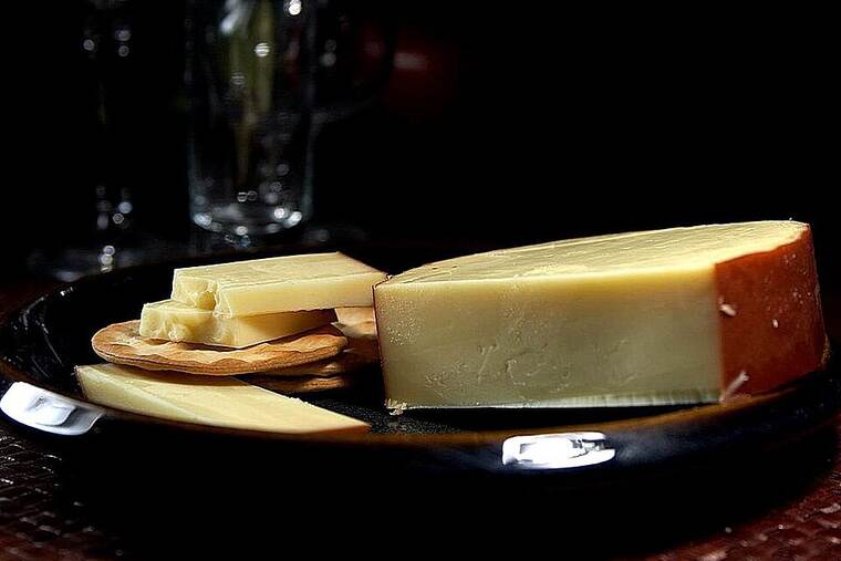 Detalle de queso gouda