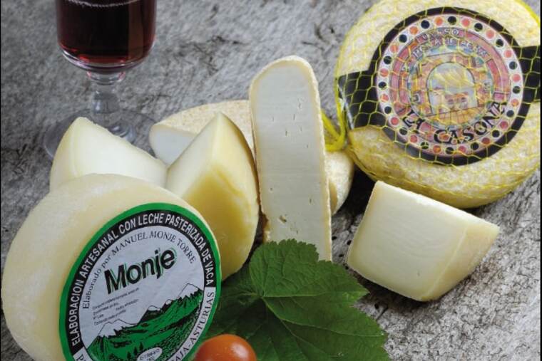 Queso peñamellera