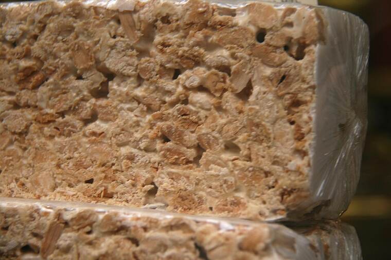 Turrón tipo Alicante