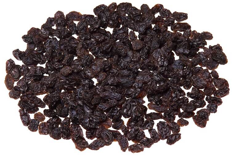 Uva pasa, uno de los ingredientes de receta de pan de levadura con pasas y caqui
