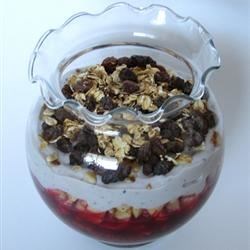 Parfait de tofu afrutado con receta de granola