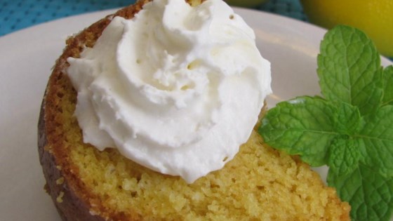 Poke Cake de Limón I Receta