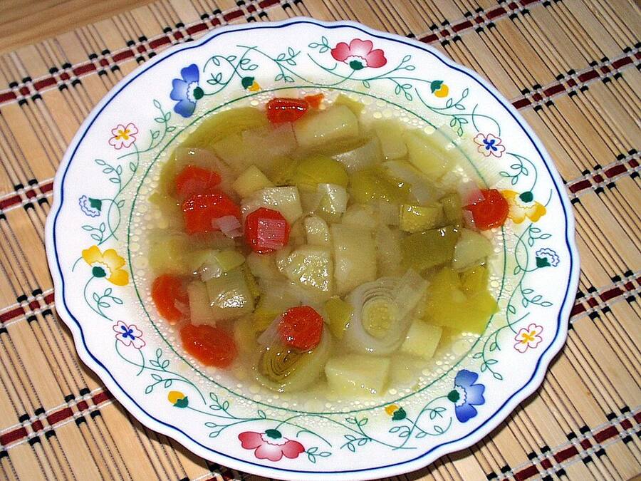 Porrusalda con bacalao