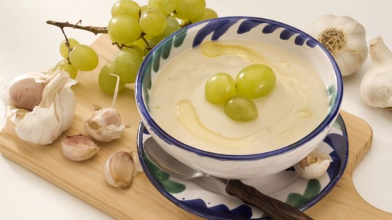 Receta de Ajo Blanco con Uvas