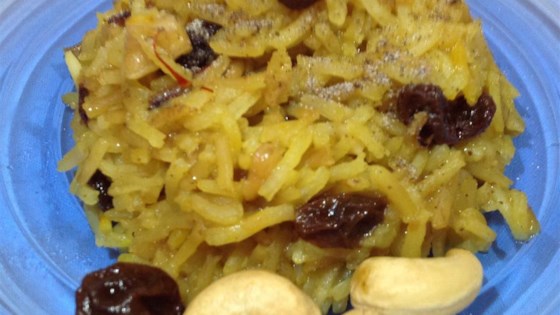 Receta de arroz con azafrán, pasas y anacardos