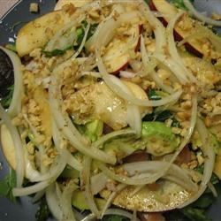 Receta de ensalada de manzana, remolacha y aguacate