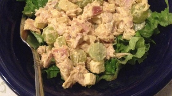 Receta de ensalada de pollo al curry con frutas