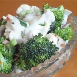 Receta de ensalada picante de brócoli y coliflor