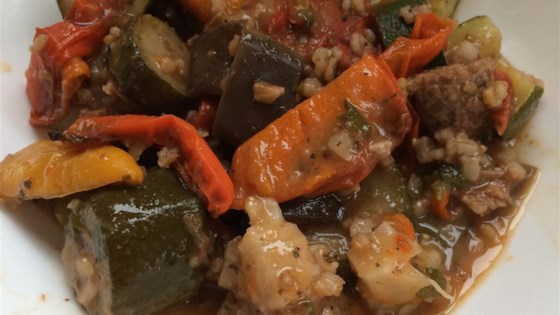 Receta de estofado de berenjenas, calabacín y pimiento rojo dulce