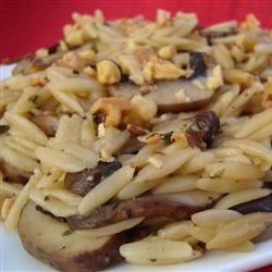 Receta de Orzo con Champiñones y Nueces