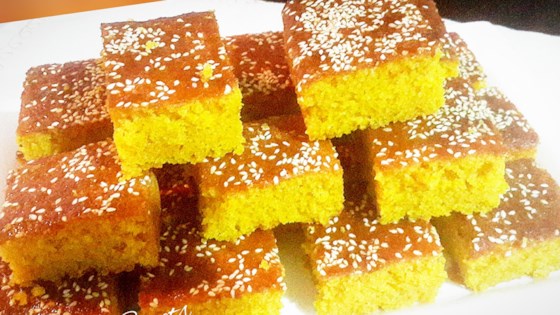Receta de pastel de sémola y cúrcuma (Sfoof)