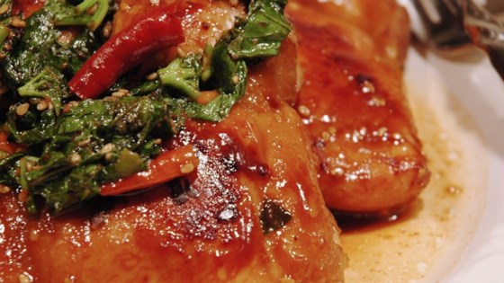 Receta de Pollo con Chile, Albahaca y Sésamo