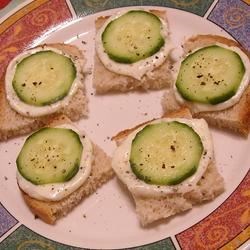 Receta de sándwiches italianos de pepino