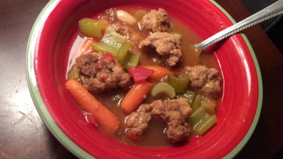 Receta de sopa abundante de albóndigas II