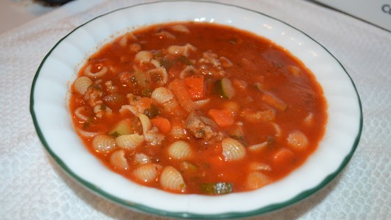 Receta de sopa de salchicha siciliana