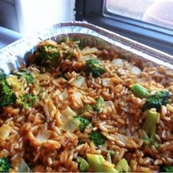 Receta sorpresa de arroz integral, brócoli, queso y nueces